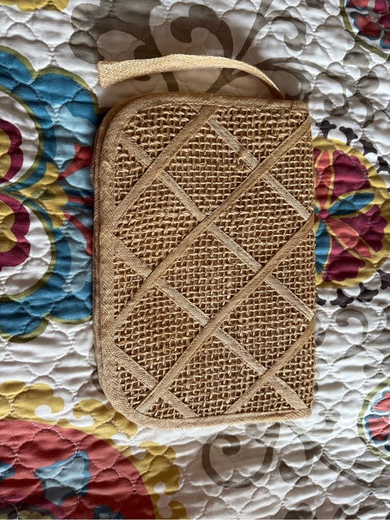 Handbags - Woven Straw Clutch purse